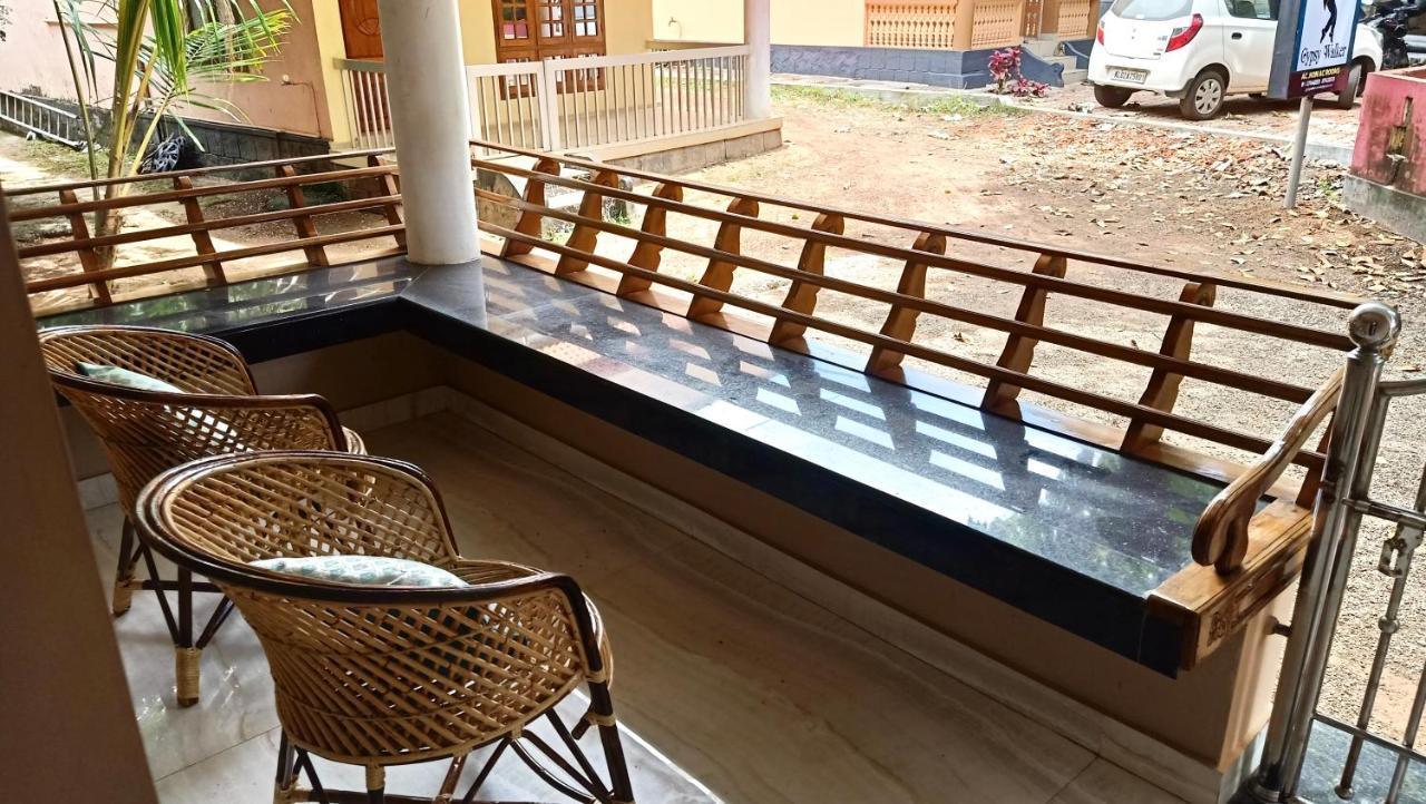 Gypsy Walker Hotel Varkala Exterior photo